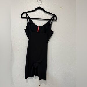 Spanx Suit Your Fancy Open Bust Mid Thigh Bodysuit Black L